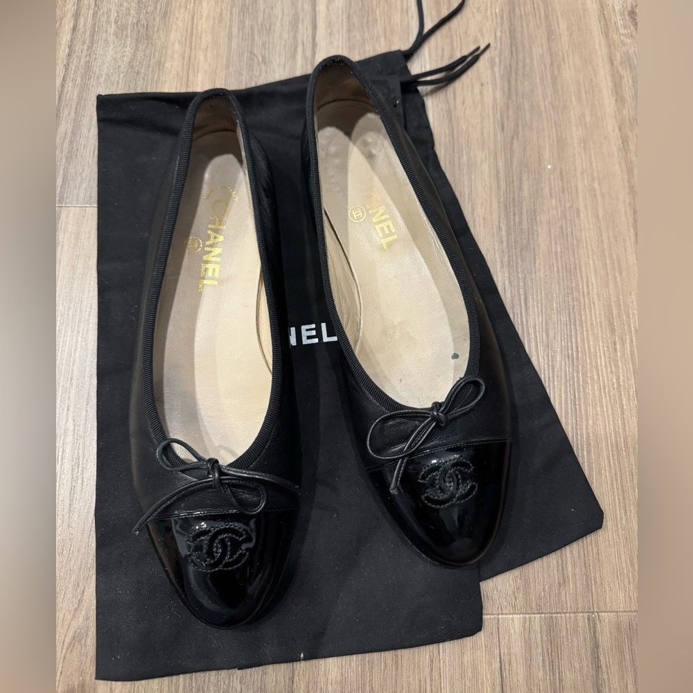 Chanel ballet flats size 40/US women’s 9